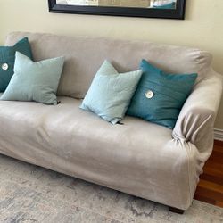 Beige Couch Set With Covers