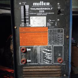 Miller 225 Thunderbolt Stick Welder 