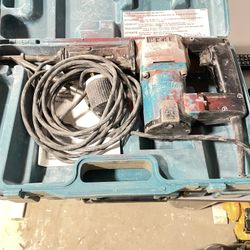 Makita Power Scrapper 