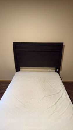 Free bed with mattress