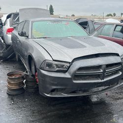 Dodger Charger 2011 (Parts only)