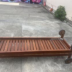 Lawn Chairs 