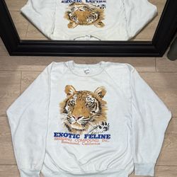 Vintage 1980s Tiger Exotic Feline Crewneck Sweatshirt