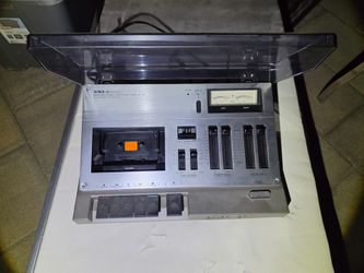Vintage AIWA Cassette Deck AD-1250 – Made in Japan w/ VU Meters