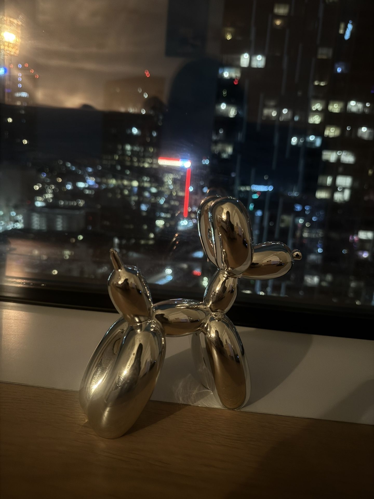 Jeff Koon Inspired Balloon Dog