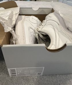 Nike Air Force 1 - Size 7.5 - WHITE