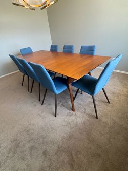 Mid-Century Modern Dining Table & Chairs