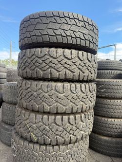 285/75/16 Goodyear Selling a set of 4 tires in excellent condition 🫡