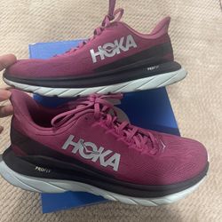 Hoka Women