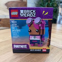 LEGO BrickHeadz Brite Bomber 40728 New Sealed