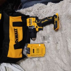 DeWalt 20v Brushless Compact Drill,Bag, Battery 