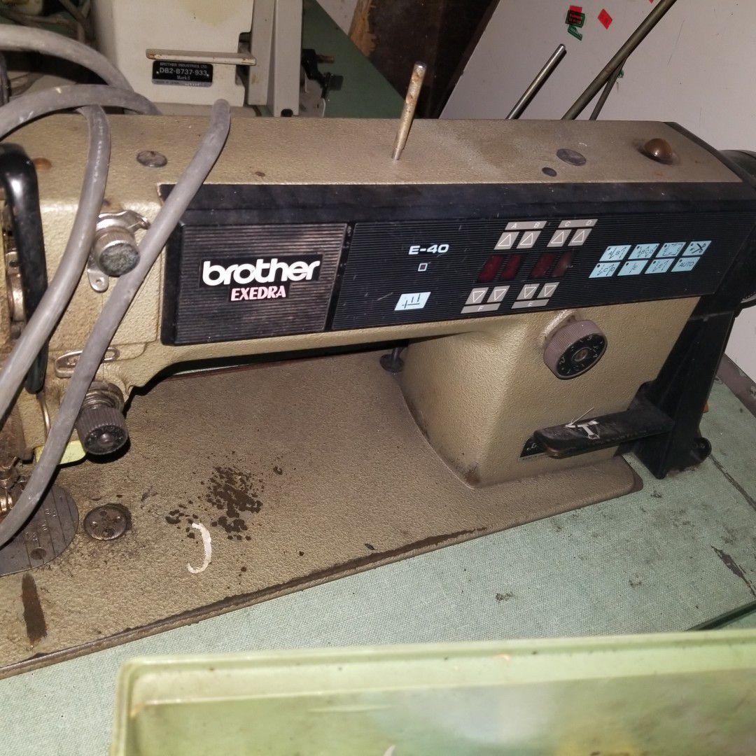 Sewing machine Brother Exedra E40