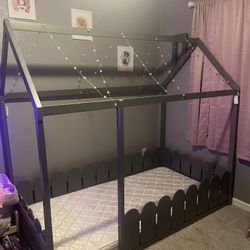 toddler montessori house bed with fence sides