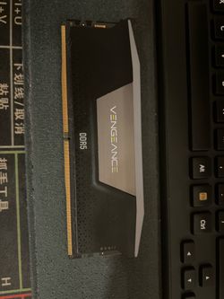 Single 16g RGB Corsair Vengeance DDR5 Ram 6000 CL36