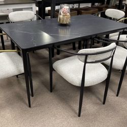 7 Pc Dining Table Set
