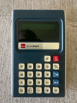 Vintage Sharp ELSI 8107 Calculator w/ Case – Green Display – NOT Working