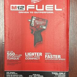Milwaukee 3/8 M12 Stubby Impact Wrench (new gen / 550ft-lb torque model)