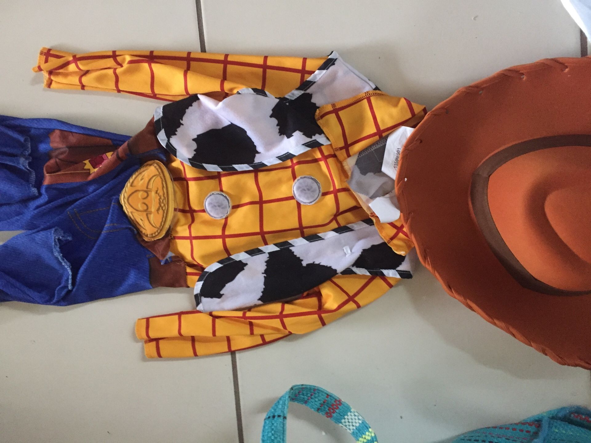 Costume Toy story Woody size 3T-4T