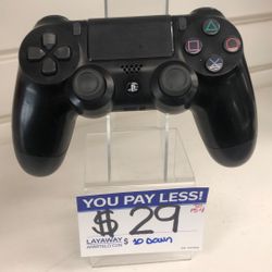 PS4 Controller