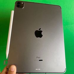  128GB Apple IPad Pro 11” 3rd Generation (2021 model / M1 chip ) WiFi + Cellular (5G / Unlocked) with pen, keyboard & Accessories (256gb $679) 