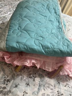 Beautiful Custom Design Bedroom Comforter Set Multiple Pieces