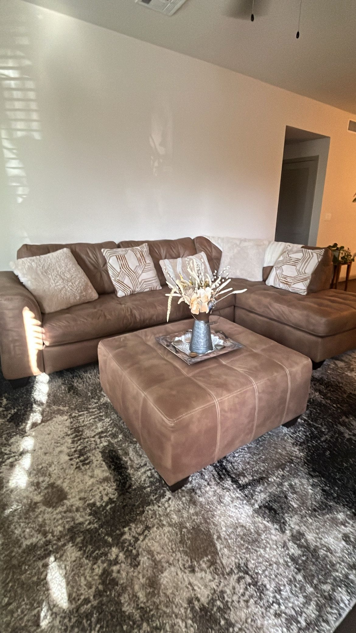 L Shaped Couch With Ottoman 