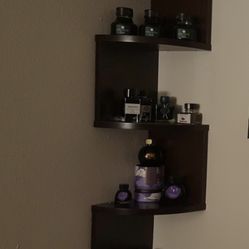 Corner Shelf 