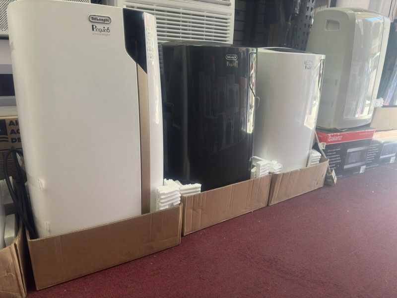 12500btu Portable Ac By Delonghi Ac/ Heater Both $175
