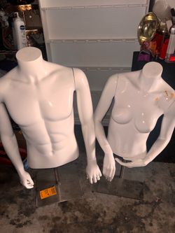 Clothing mannequin