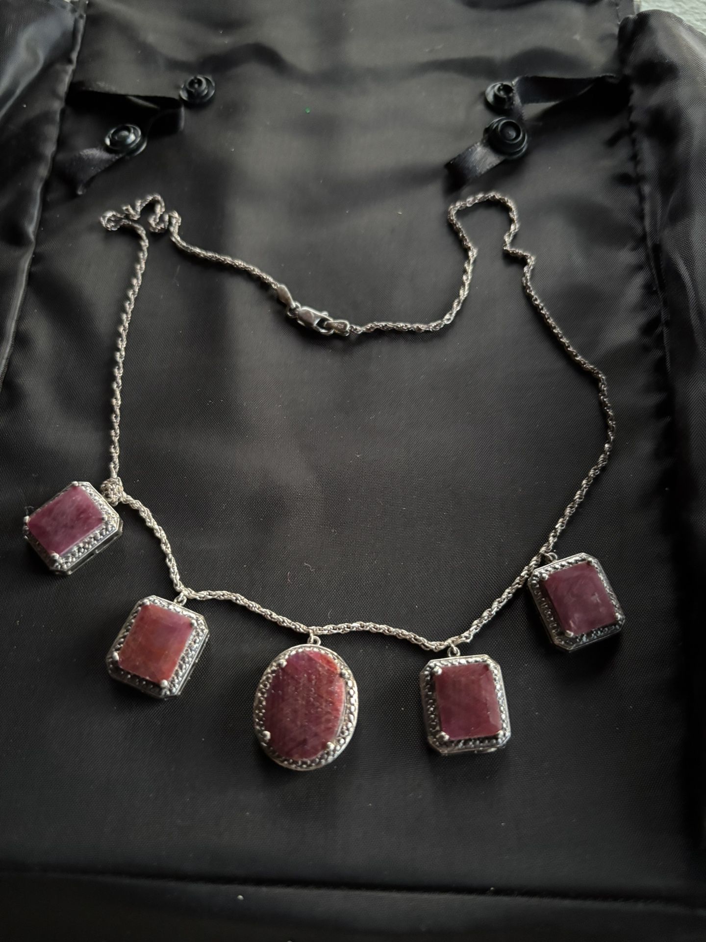 925 STERLING SILVER STONE NECKLACE