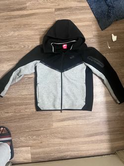 Nike Tech Fleece Full-Zip Hoodi