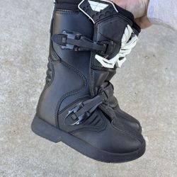 Fly Racing Youth Maverik MX Boots — Size 2 — $40 OBO