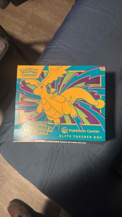 Pokemon center Ascended Heroes Elite Trainer Box