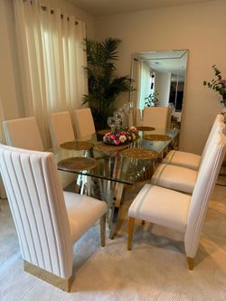 Hermoso comedor personalizado