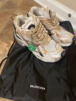 Belenciaga runners