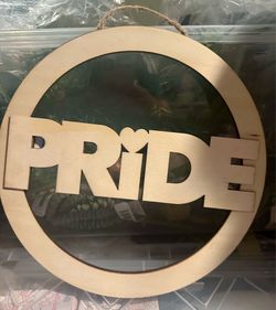 PRIDE DIY WOOD DECOR