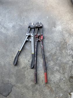 Bolt cutter