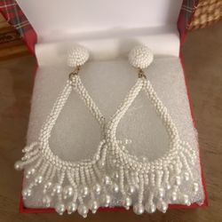 Aretes Largos Piedras Blancas Joyería Antigua