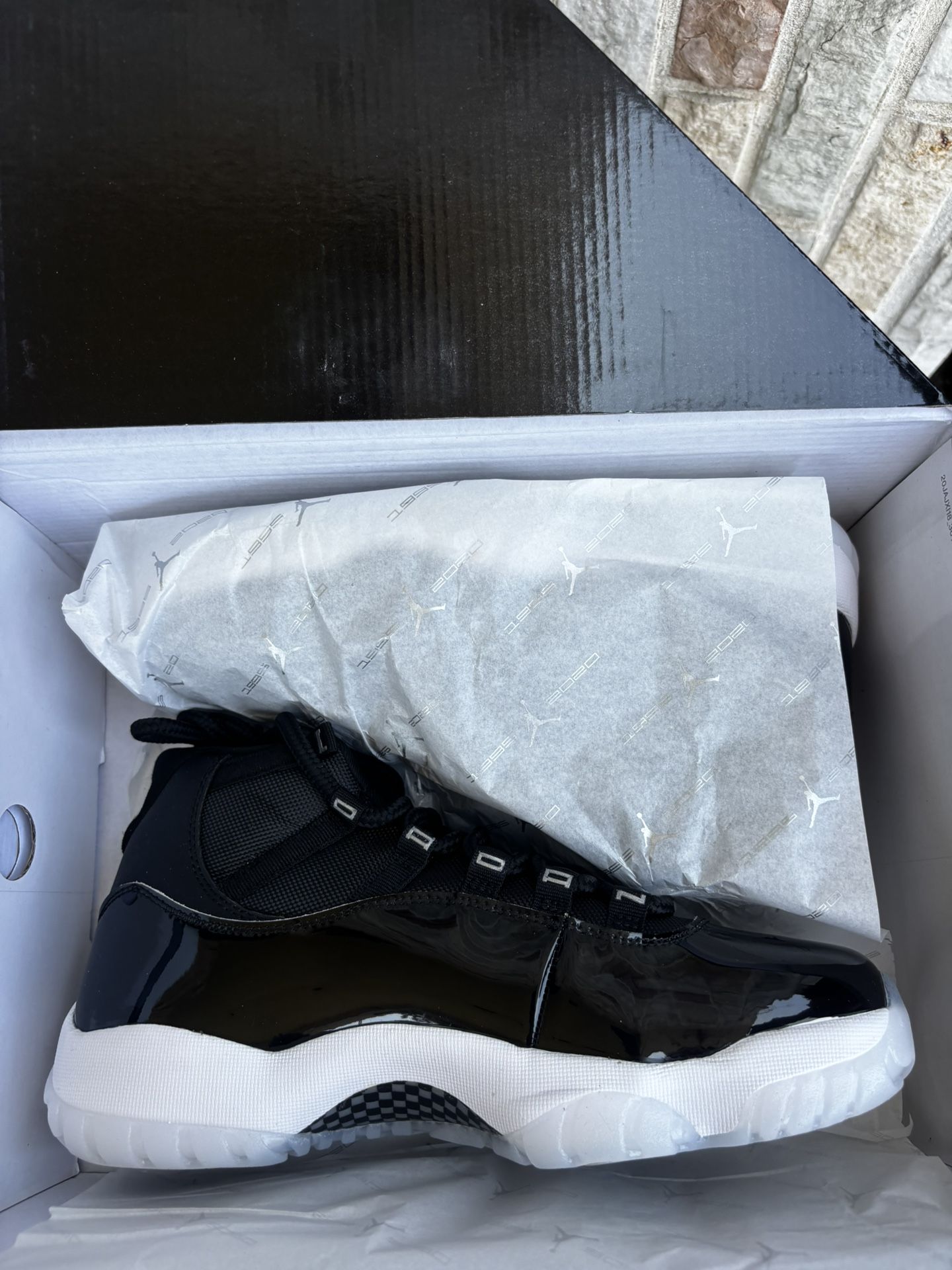 Jordan 11 Jubilee Size 9