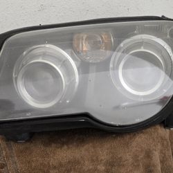 2007.2008.2009 Chrysler Crossfire Headlight 