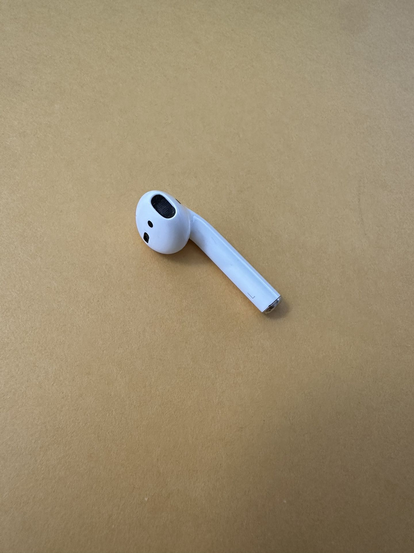 Apple AirPods 2nd Generation: AirPod Left Ear Only A2031 'A Grade