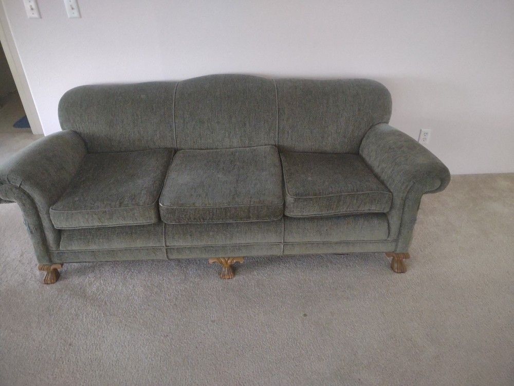 Antique Couch In Good Condition