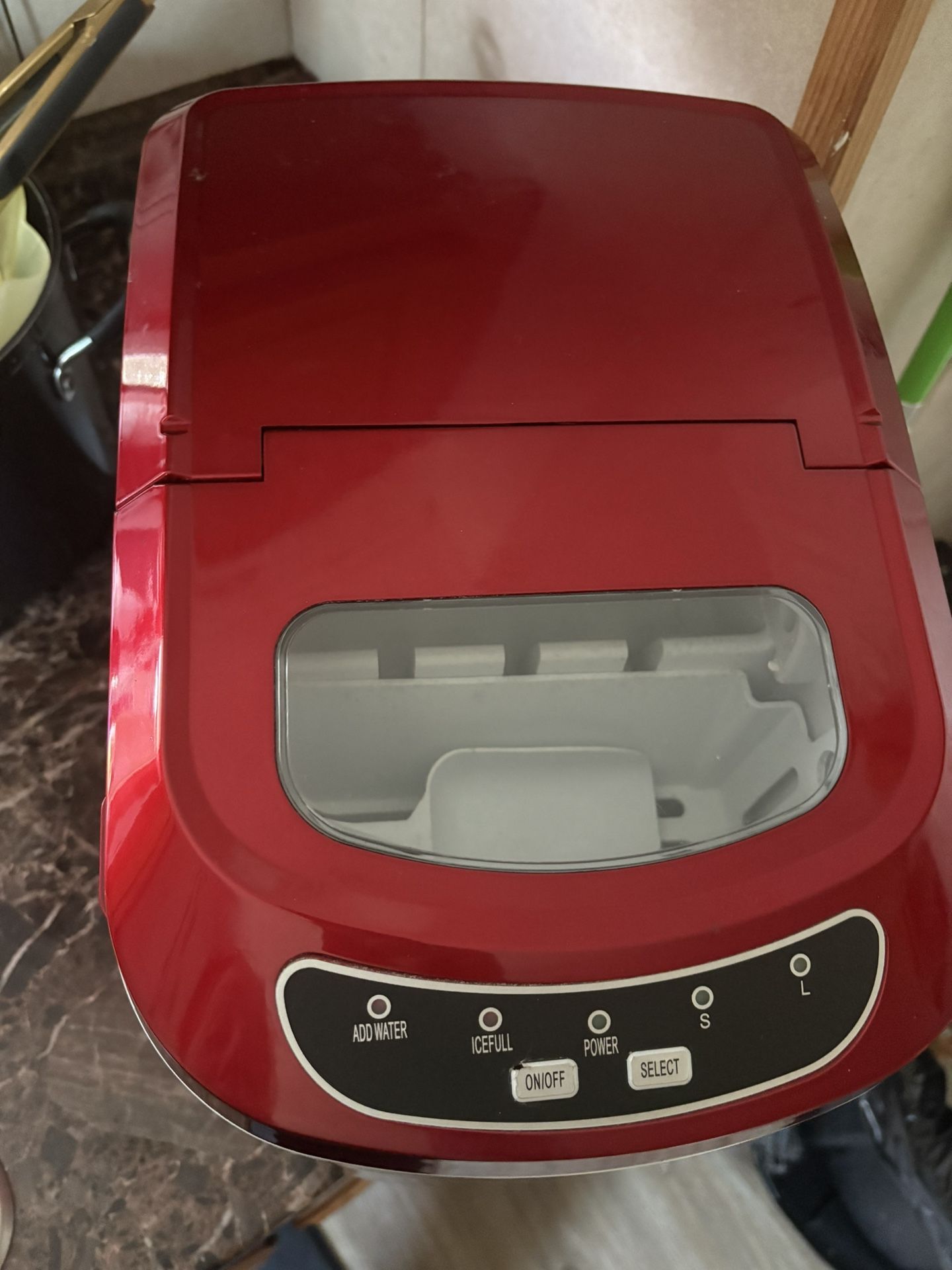 Ice Maker