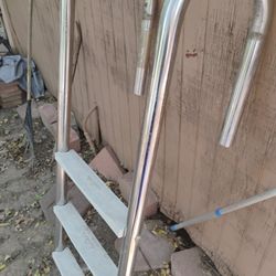 Pool Ladder 
