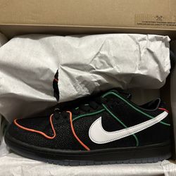 Nike SB Bronx Girls Skate Dunk Low Deadstock