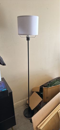Floor lamp