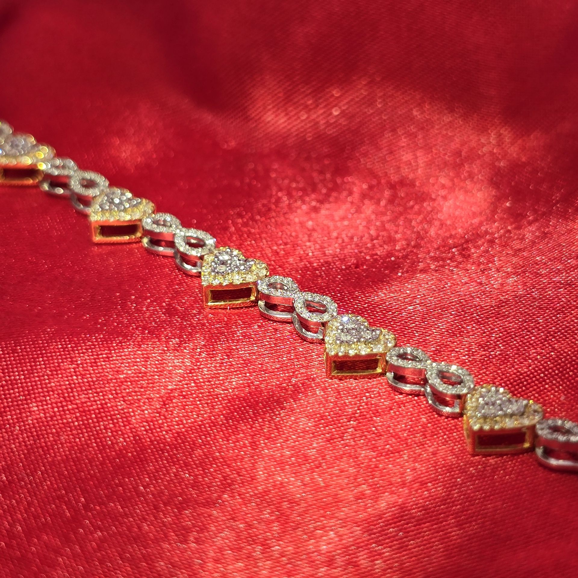 10k White Gold Diamond Infinity Heart Bracelet 1.39 ctw