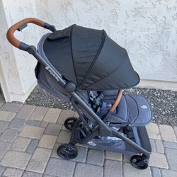 Like New! Ergobaby metro 3 deluxe