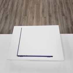 Apple MacBook Air 13in M4 Chip Brand New - Pay Only $5 Down Today