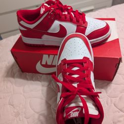 Red Nike 